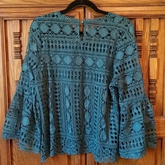 Crotchet Bell Sleeve Top - Picture 6 of 6